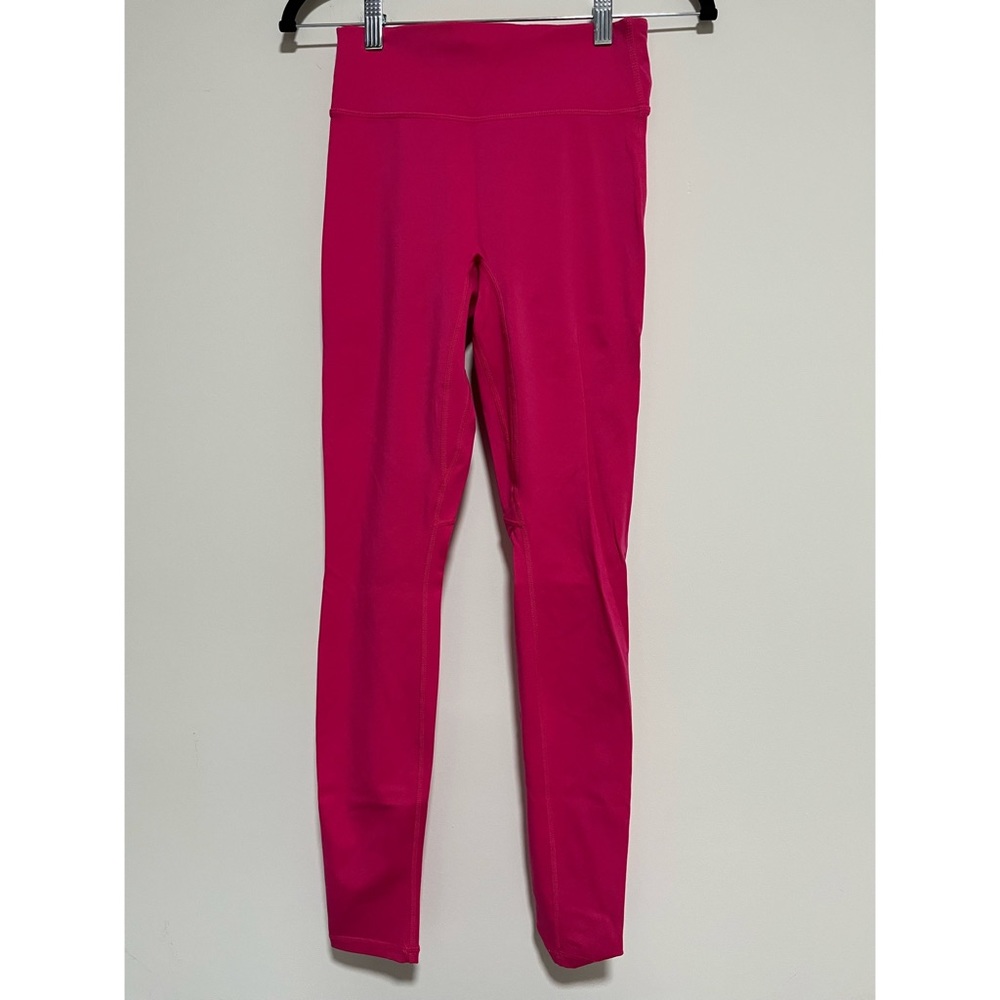 Fabletics fuchsia leggings